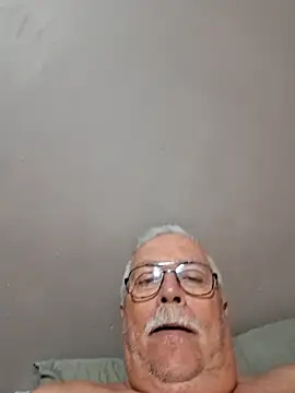 NawtyB1965 online show from 6, 4, 2026