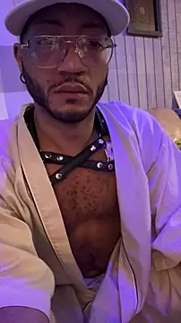 Snapshot of KySir1990 chatting on 19, 1, 2026 KySir1990 online show from 19, 1, 2026