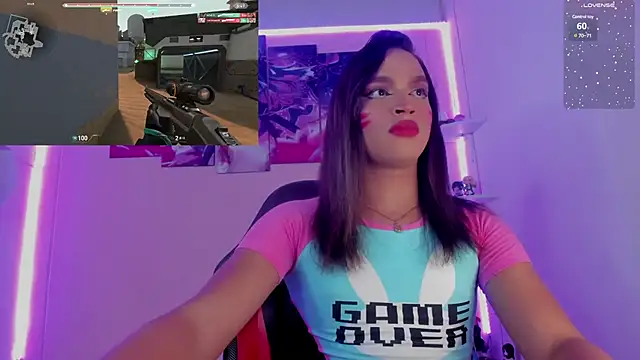 KylieVictoria online show from 8, 1, 2025