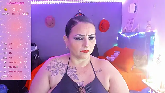 Snapshot of Ivonnee__ chatting on 28, 12, 2024 Ivonnee online show from 28, 12, 2024