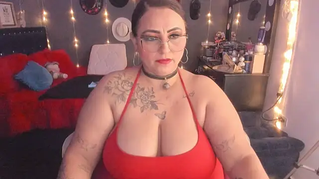 Snapshot of Ivonnee__ chatting on 14, 3, 2025 Ivonnee online show from 14, 3, 2025