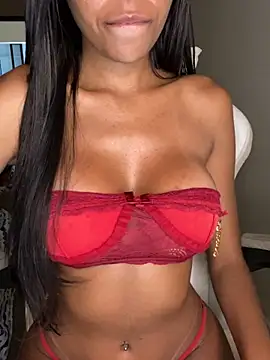 Snapshot of Misalmeidinha chatting on 7, 12, 2024 Misalmeidinha online show from 7, 12, 2024