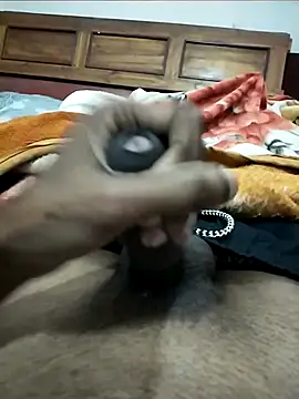 Snapshot of ravi707984 chatting on 12, 11, 2025 ravi707984 online show from 12, 11, 2025