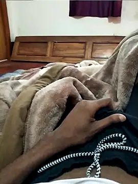 Snapshot of ravi707984 chatting on 13, 11, 2025 ravi707984 online show from 13, 11, 2025