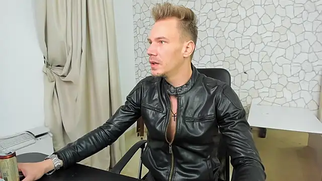 MateoBenjaminX online show from 4, 1, 2025