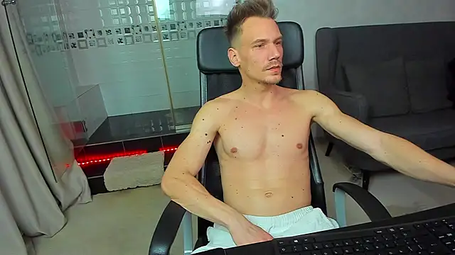 MateoBenjaminX online show from 25, 2, 2025