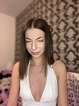 Mia Ethan online show from 8, 12, 2024