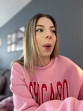 Mia Ethan online show from 21, 3, 2026