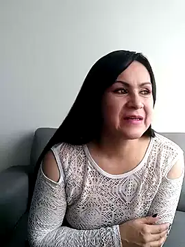 Snapshot of jescaoporto4 chatting on 8, 1, 2025 jescaoporto4 online show from 8, 1, 2025