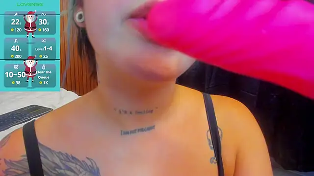 Snapshot of Alahia_Dangelo chatting on 26, 12, 2024 Alahia Dangelo online show from 26, 12, 2024