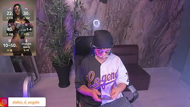 Alahia Dangelo online show from 28, 2, 2026