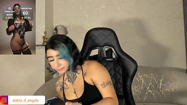 Alahia Dangelo online show from 2, 6, 2026