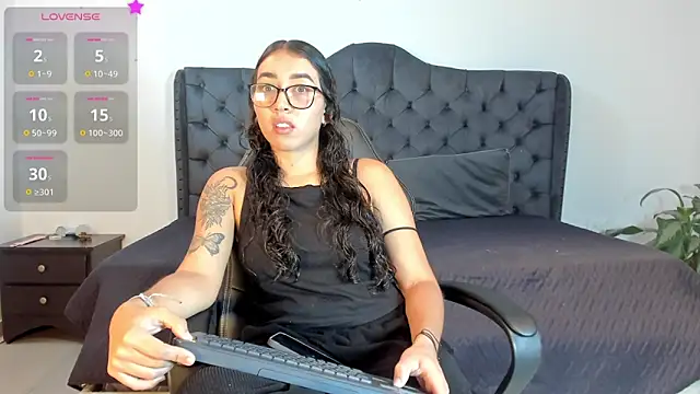 Snapshot of _maria_foxx_ chatting on 4, 10, 2025 maria foxx online show from 4, 10, 2025