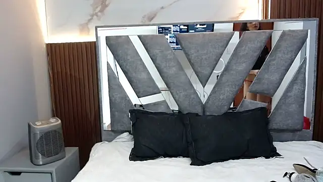 saray hot202cl online show from 28, 9, 2025