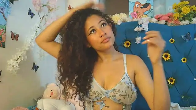 Milkdulce1 online show from 28, 5, 2026