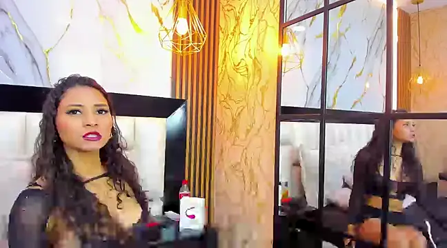 Snapshot of SofiaLaurents chatting on 28, 1, 2025 SofiaLaurents online show from 28, 1, 2025