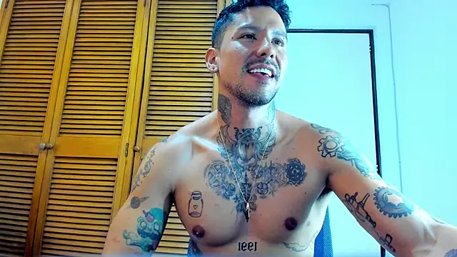 Snapshot of Dylanstonne chatting on 14, 3, 2025 Dylanstonne online show from 14, 3, 2025