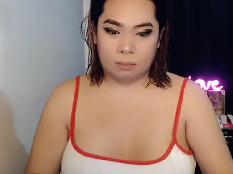 Nathalie Heartxoxo69 online show from 19, 4, 2026