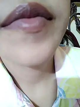 Snapshot of Anki-doll chatting on 12, 2, 2025 Anki-doll online show from 12, 2, 2025