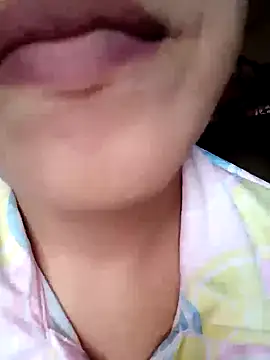 Snapshot of Anki-doll chatting on 20, 2, 2025 Anki-doll online show from 20, 2, 2025