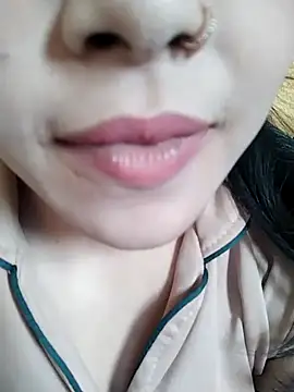 Snapshot of Anki-doll chatting on 21, 2, 2025 Anki-doll online show from 21, 2, 2025