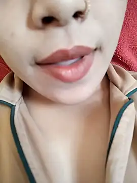 Snapshot of Anki-doll chatting on 6, 3, 2025 Anki-doll online show from 6, 3, 2025