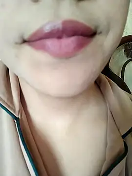 Snapshot of Anki-doll chatting on 10, 3, 2025 Anki-doll online show from 10, 3, 2025