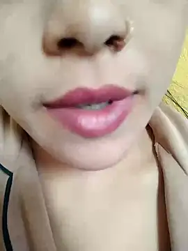 Snapshot of Anki-doll chatting on 21, 3, 2025 Anki-doll online show from 21, 3, 2025