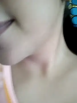 Snapshot of Anki-doll chatting on 9, 9, 2025 Anki-doll online show from 9, 9, 2025