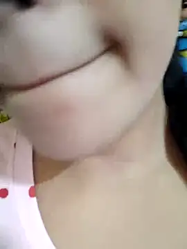 Snapshot of Anki-doll chatting on 15, 9, 2025 Anki-doll online show from 15, 9, 2025