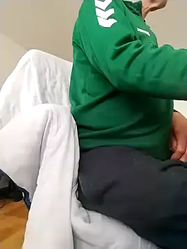 Snapshot of 25mitch chatting on 1, 11, 2025 25mitch online show from 1, 11, 2025