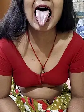 Snapshot of yoursweety09 chatting on 21, 4, 2026 yoursweety09 online show from 21, 4, 2026