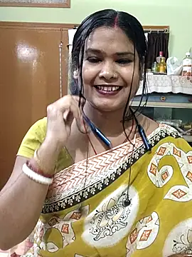 Snapshot of yoursweety09 chatting on 24, 4, 2026 yoursweety09 online show from 24, 4, 2026