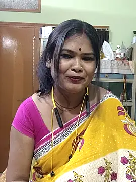 Snapshot of yoursweety09 chatting on 5, 5, 2026 yoursweety09 online show from 5, 5, 2026