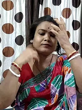 Snapshot of yoursweety09 chatting on 15, 5, 2026 yoursweety09 online show from 15, 5, 2026