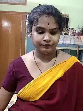 Snapshot of yoursweety09 chatting on 17, 5, 2026 yoursweety09 online show from 17, 5, 2026