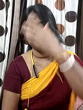 Snapshot of yoursweety09 chatting on 24, 5, 2026 yoursweety09 online show from 24, 5, 2026