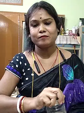 Snapshot of yoursweety09 chatting on 30, 5, 2026 yoursweety09 online show from 30, 5, 2026