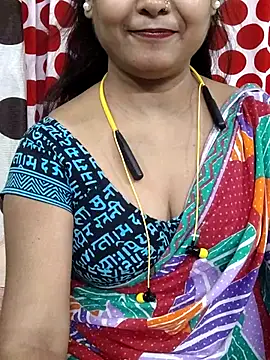 Snapshot of yoursweety09 chatting on 24, 6, 2026 yoursweety09 online show from 24, 6, 2026