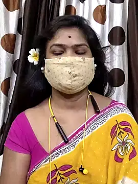 Snapshot of yoursweety09 chatting on 14, 7, 2026 yoursweety09 online show from 14, 7, 2026