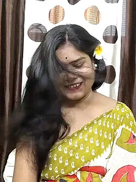 Snapshot of yoursweety09 chatting on 15, 7, 2026 yoursweety09 online show from 15, 7, 2026