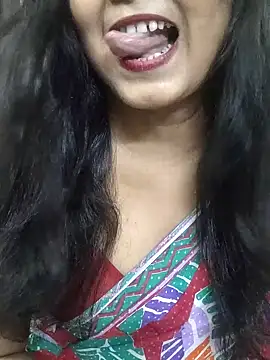 Snapshot of yoursweety09 chatting on 18, 7, 2026 yoursweety09 online show from 18, 7, 2026