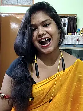 Snapshot of yoursweety09 chatting on 21, 7, 2026 yoursweety09 online show from 21, 7, 2026