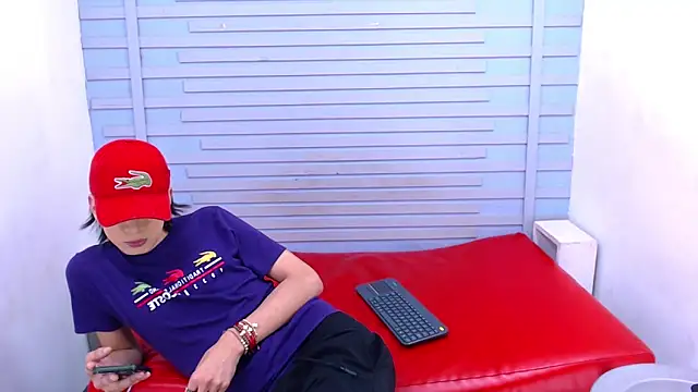 Snapshot of Eban_Dustan chatting on 18, 2, 2025 Eban Dustan online show from 18, 2, 2025