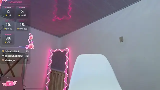 Snapshot of Laylafoxy_tay chatting on 14, 3, 2025 Laylafoxy tay online show from 14, 3, 2025