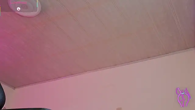 Snapshot of Laylafoxy_tay chatting on 31, 10, 2025 Laylafoxy tay online show from 31, 10, 2025