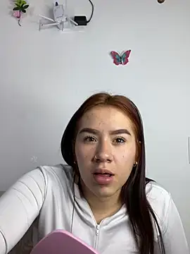 Im Valen Cute online show from 20, 1, 2025