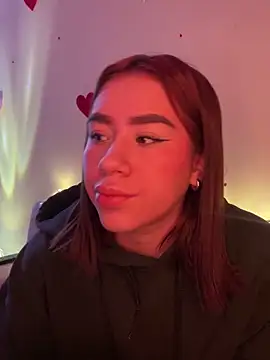 Im Valen Cute online show from 21, 3, 2025