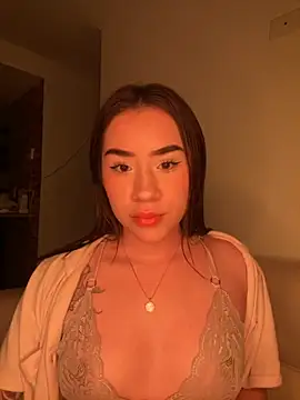 Im Valen Cute online show from 28, 9, 2025