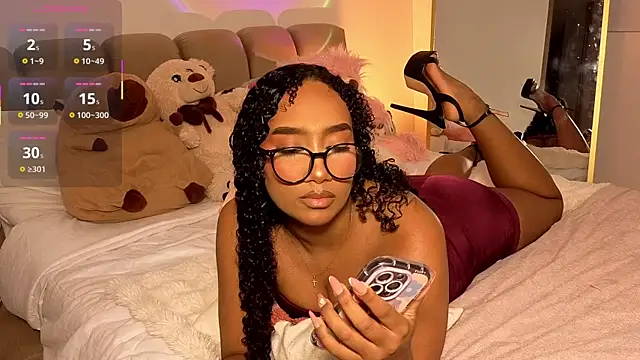 Snapshot of Amber__Sanchez chatting on 18, 10, 2025 Amber Sanchez online show from 18, 10, 2025